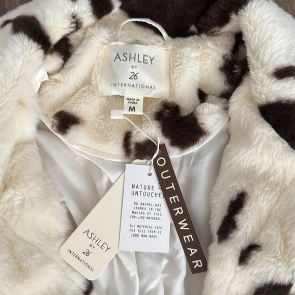 Fashion Nova Cowgirl Classic Sherpa Coat - Picture 3 of 3